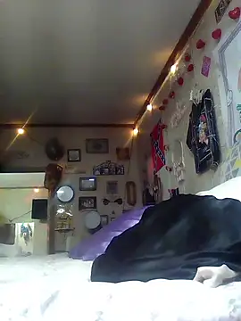 ClydeCan409 online show from 04/04/26, 08:39