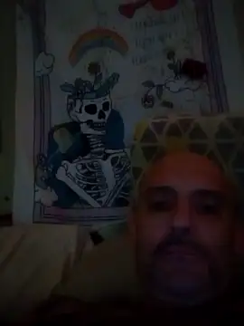 ClydeCan409 online show from 05/21/26, 02:35