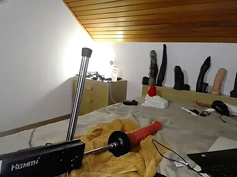 natjuk online show from 02/12/26, 05:30