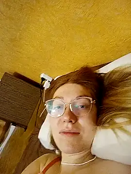  Sweet Love  online show from 12/04/24, 11:02