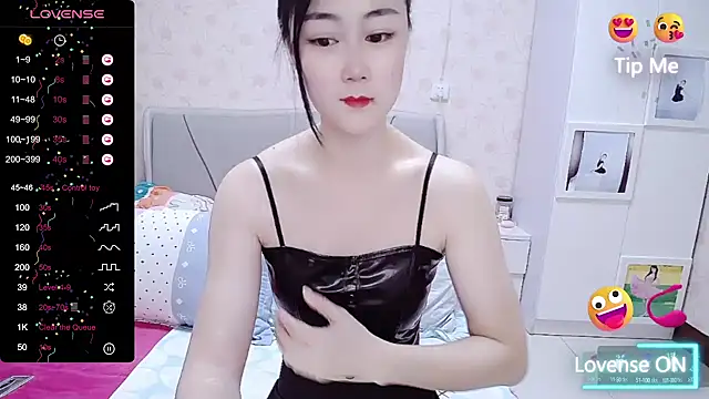 Elvira baby online show from 02/01/25, 03:19