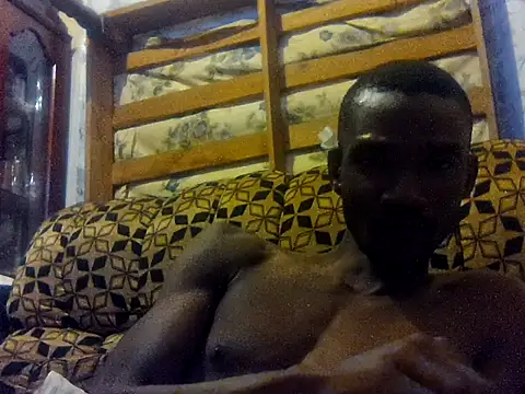 Snapshot of LookingLover34 chatting on 12/04/25, 03:27 LookingLover34 online show from 12/04/25, 03:27