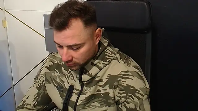 DuncanStone online show from 10/17/25, 05:10