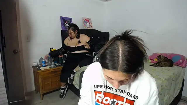 Snapshot of SharaPatinson chatting on 09/25/25, 07:17 SharaPatinson online show from 09/25/25, 07:17