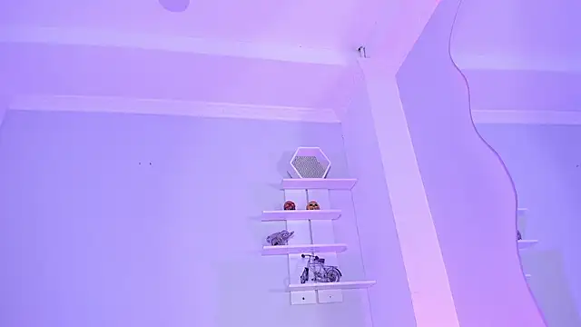 CamileHolmes online show from 02/14/25, 03:54