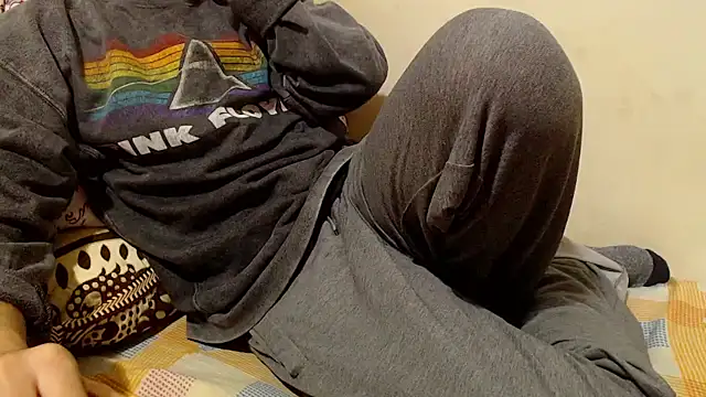 Alexdelarge323 online show from 11/26/25, 10:38