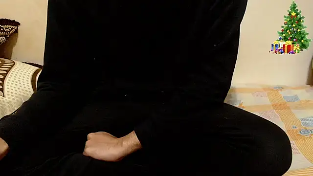 Alexdelarge323 online show from 12/17/25, 12:00