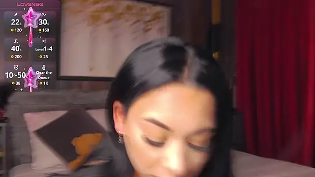 MadyLuxxx online show from 01/31/25, 07:40