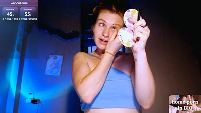 Snapshot of Cassie_Wild chatting on 03/10/25, 01:21 Cassie Wild online show from 03/10/25, 01:21