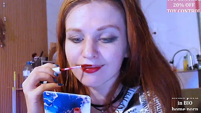 Snapshot of Cassie_Wild chatting on 09/22/25, 01:35 Cassie Wild online show from 09/22/25, 01:35