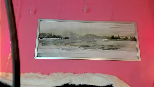 Tiffanysurez  online show from 12/04/25, 08:39