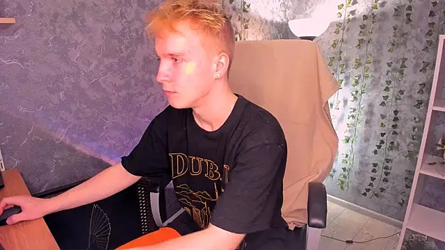 Snapshot of AlexxSweet chatting on 12/15/24, 10:50 AlexxSweet online show from 12/15/24, 10:50