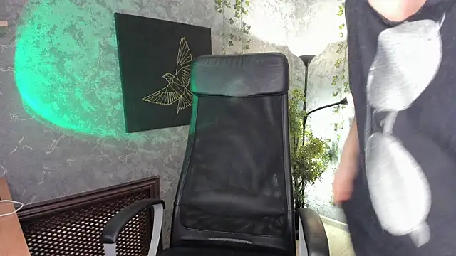 Snapshot of AlexxSweet chatting on 01/18/25, 06:34 AlexxSweet online show from 01/18/25, 06:34