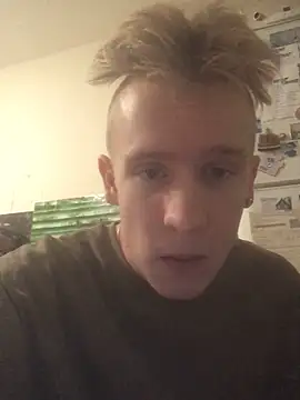 Snapshot of AlexxSweet chatting on 03/10/25, 10:02 AlexxSweet online show from 03/10/25, 10:02