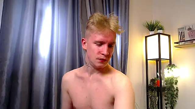 AlexxSweet online show from 05/15/26, 05:03