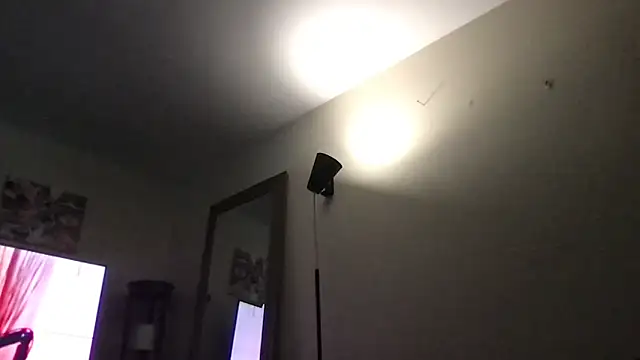 Snapshot of addiebby33 chatting on 02/24/25, 12:26 addiebby33 online show from 02/24/25, 12:26