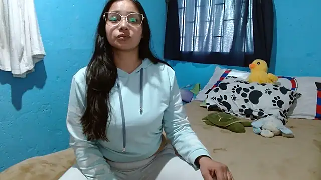 Snapshot of clarisse69 chatting on 02/03/25, 09:07 clarisse69 online show from 02/03/25, 09:07