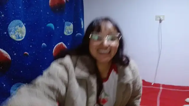 clarisse69 online show from 04/28/26, 03:00