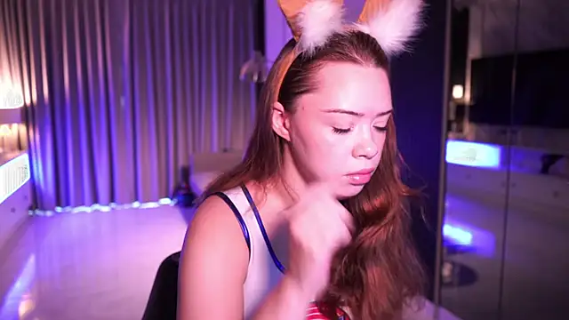 VixenMia online show from 09/19/25, 02:02