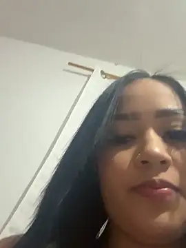 Snapshot of Luisa_Fernandaa chatting on 10/04/25, 11:36 Luisa Fernandaa online show from 10/04/25, 11:36