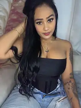 Luisa Fernandaa online show from 05/29/26, 03:15