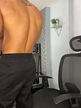 ARON TAYLER01 online show from 02/13/25, 04:28