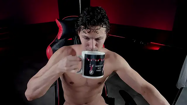 dirty-boss online show from 05/07/26, 07:30