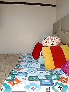 NicRaisaa online show from 03/13/25, 06:05