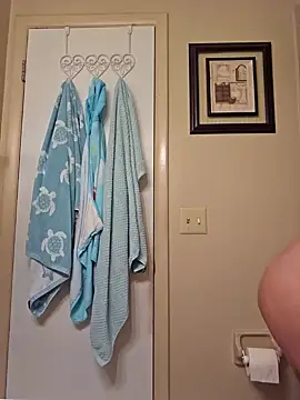 Snapshot of MrBiggBallz chatting on 01/24/25, 09:05 MrBiggBallz online show from 01/24/25, 09:05