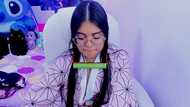 esmeralda112 online show from 03/09/25, 01:04