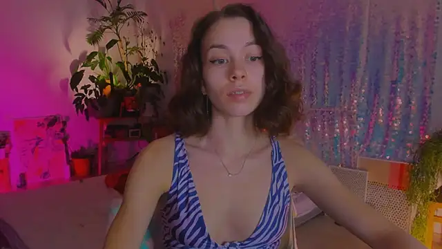 poli   online show from 01/03/25, 01:16