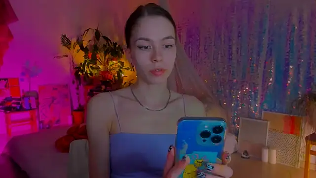 poli   online show from 03/11/25, 09:37