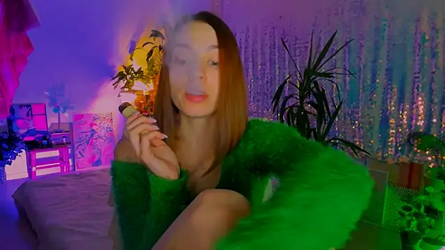 poli   online show from 10/26/25, 11:05