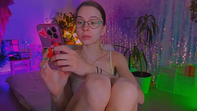 poli   online show from 02/27/26, 03:45