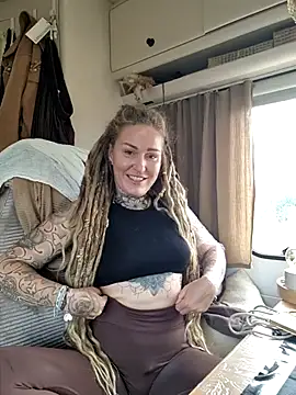 Mira-Grey89 online show from 05/10/26, 04:01