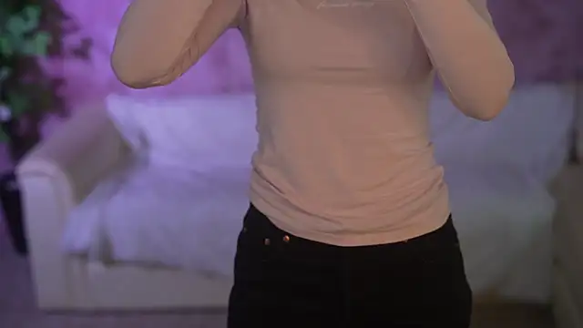 Elice Dream online show from 09/29/25, 02:55