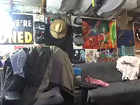 CloudDadddyyy420 online show from 01/03/25, 03:33