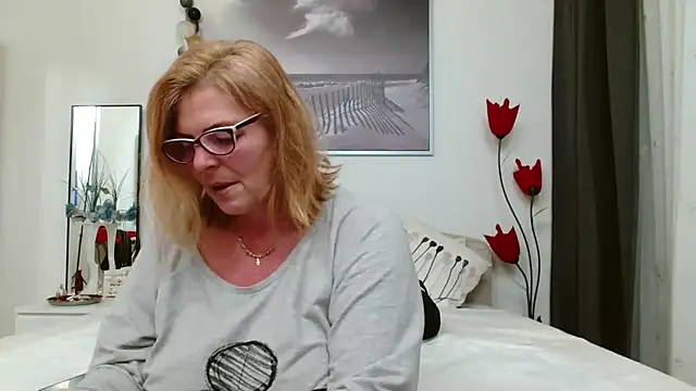 YulliaMilf online show from 03/13/25, 04:45