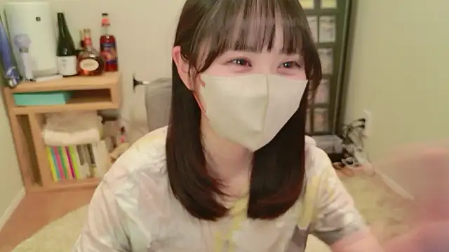 HIKARI x0 online show from 05/08/26, 02:22