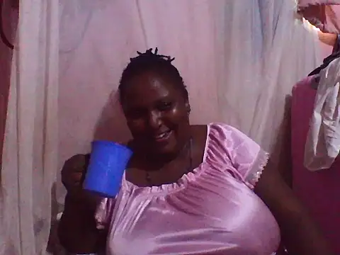 big clits online show from 09/18/25, 11:45