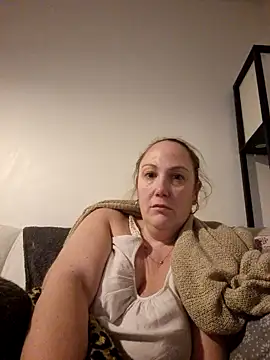 Wisie Cutie online show from 12/10/24, 10:47