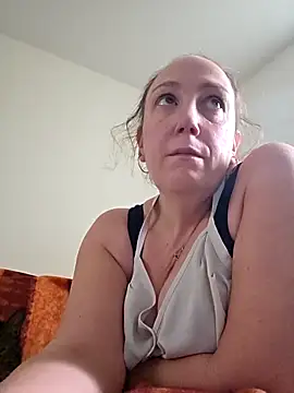 Wisie Cutie online show from 02/19/26, 03:30