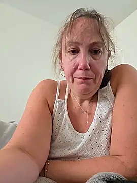 Wisie Cutie online show from 05/16/26, 10:58
