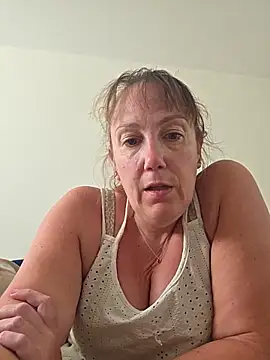 Wisie Cutie online show from 06/02/26, 03:47