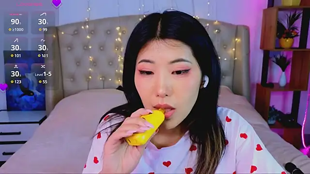 Wendy  Hills online show from 03/10/25, 06:45