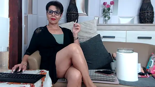 Snapshot of rosie69 chatting on 09/25/25, 07:17 rosie69 online show from 09/25/25, 07:17