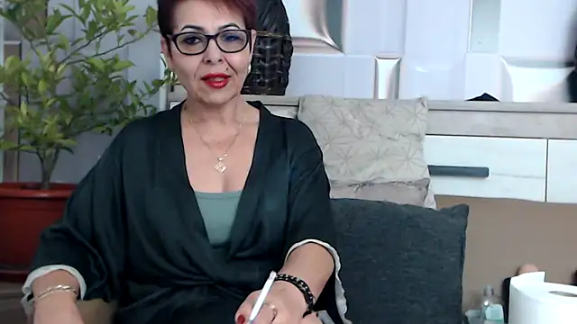 Snapshot of rosie69 chatting on 12/01/25, 06:13 rosie69 online show from 12/01/25, 06:13