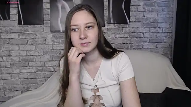 MollyBrams online show from 12/12/24, 06:25