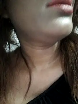 Snapshot of Indianpleasure300 chatting on 03/01/25, 08:21 Indianpleasure300 online show from 03/01/25, 08:21