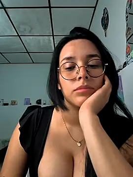 Annya-sweet online show from 12/13/25, 07:53